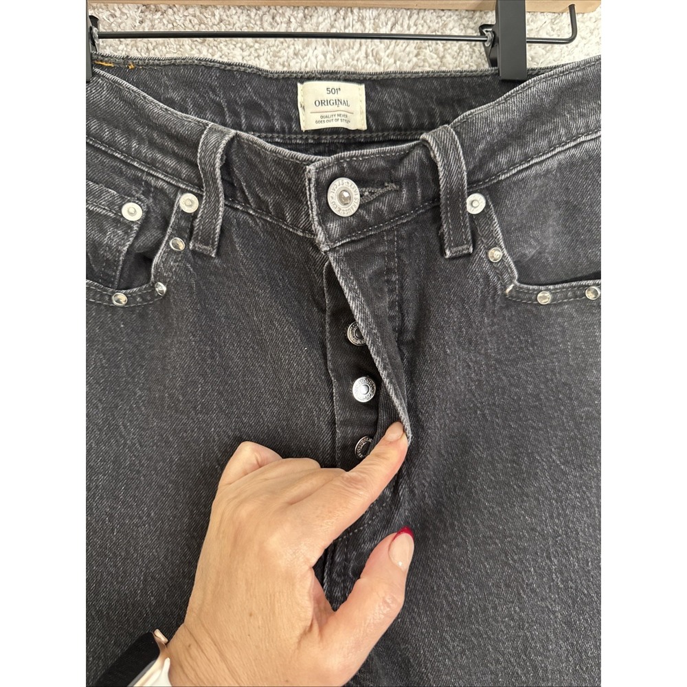 Levi's High Rise Black Straight Leg Jeans - Picture 5 of 13